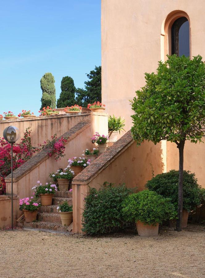 Soho Boutique Castillo de Santa Catalina - Adults Recommended Málaga Extérieur photo The garden of the museum