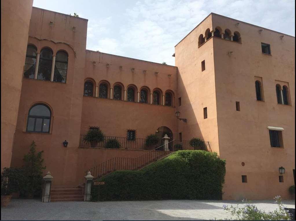 Soho Boutique Castillo de Santa Catalina - Adults Recommended Málaga Extérieur photo The main building of the university